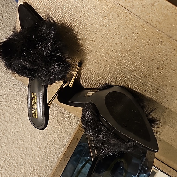 Fur heels - Picture 13 of 14